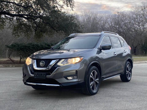 2018 Nissan Rogue for sale at Azin Motors LLC in San Antonio TX