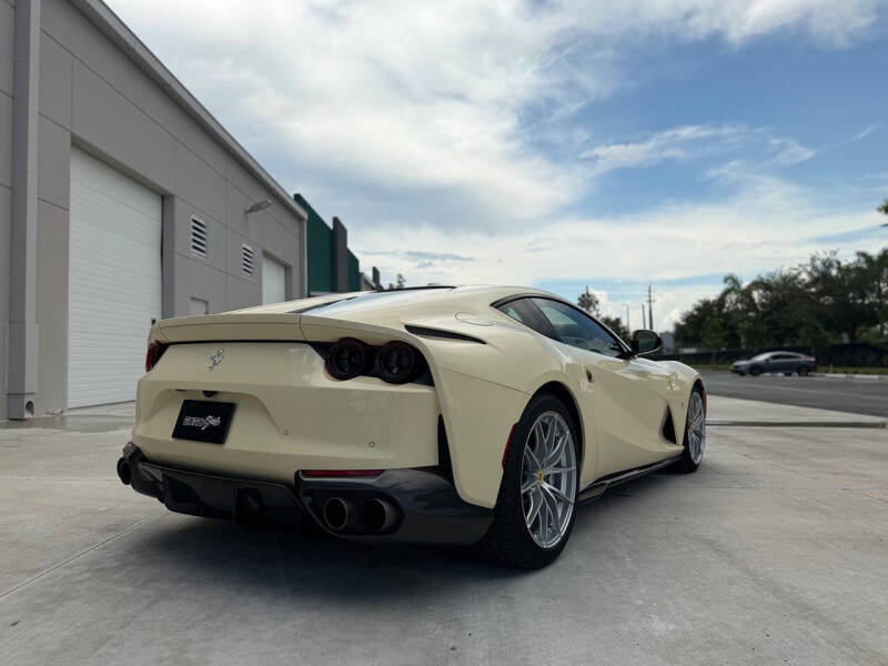 2019 Ferrari 812 Superfast