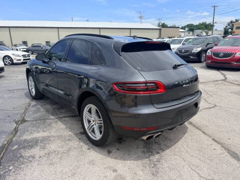 2017 Porsche Macan S