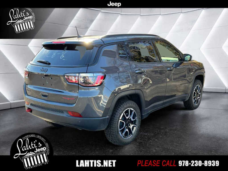 2024 Jeep Compass Trailhawk