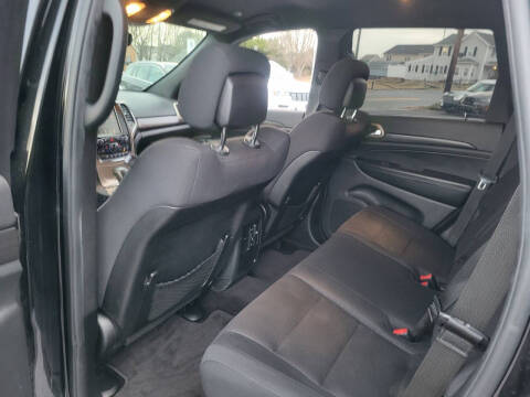 2017 Jeep Grand Cherokee Laredo