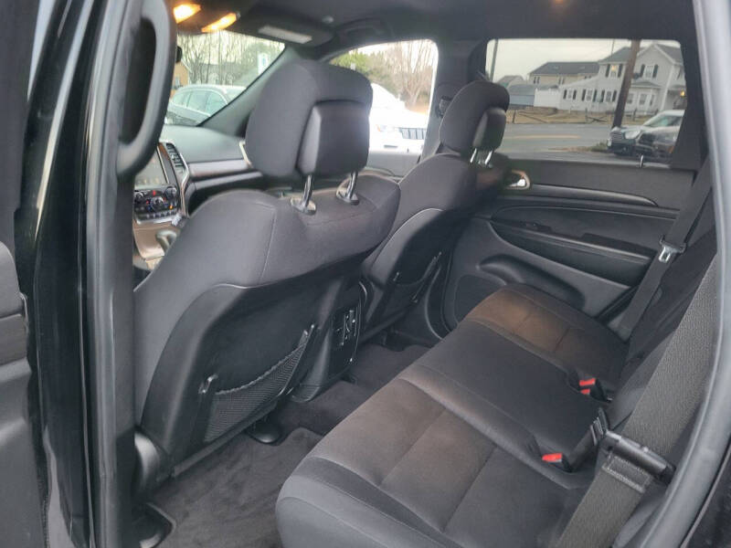 2017 Jeep Grand Cherokee Laredo