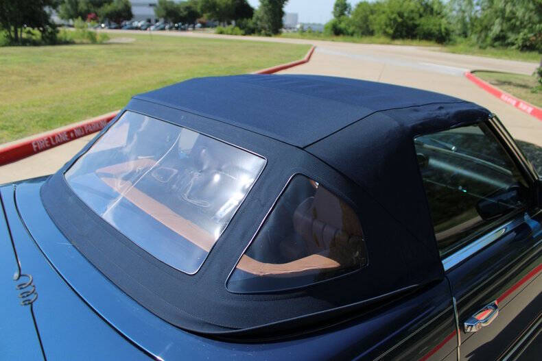 1985 Mercedes-Benz 500-Class