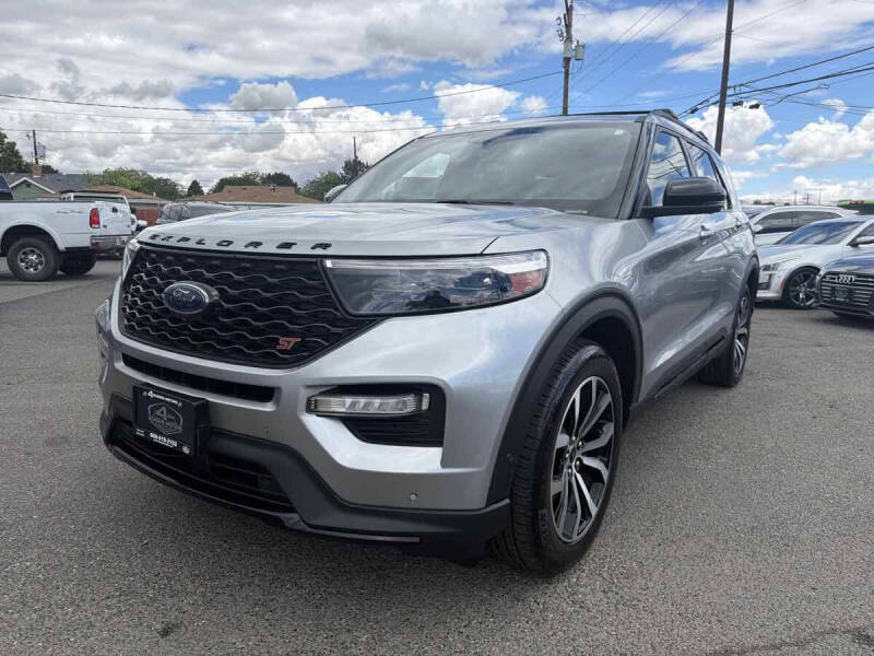 2020 Ford Explorer ST