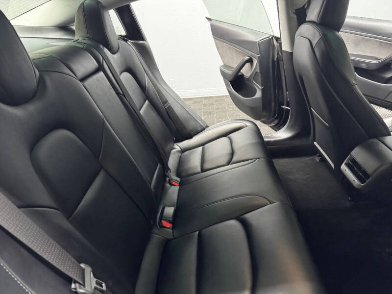 2020 Tesla Model 3 Standard Range Plus