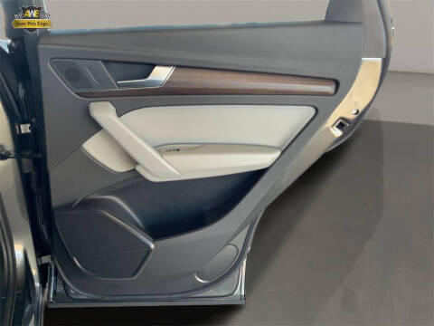 2024 Audi Q5 e quattro S line Premium 55 TFSI