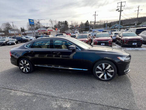 2024 Volvo S90 Recharge T8 Ultimate