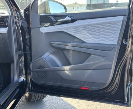 2022 Volkswagen Taos S 4Motion