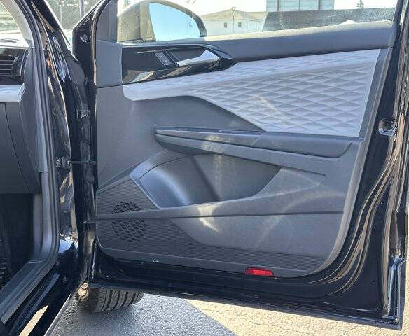 2022 Volkswagen Taos S 4Motion