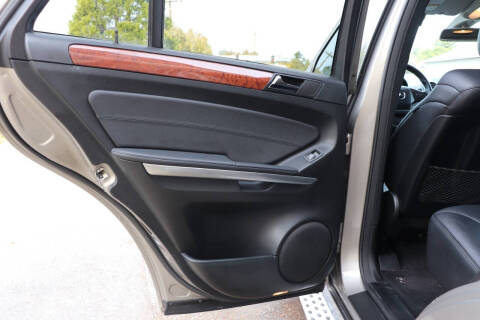 2009 Mercedes-Benz M-Class ML 320 BlueTEC