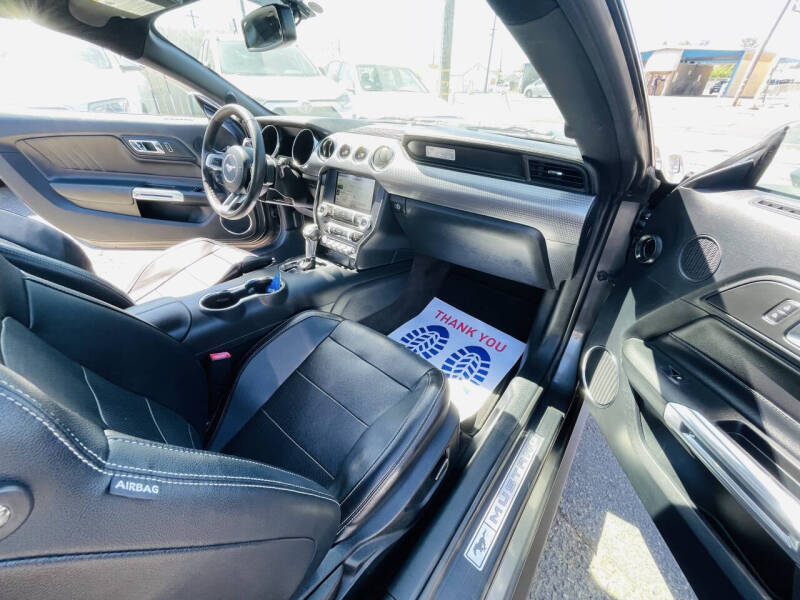 2015 Ford Mustang EcoBoost Premium