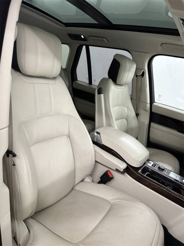 2021 Land Rover Range Rover P400 HSE Westminster Edition