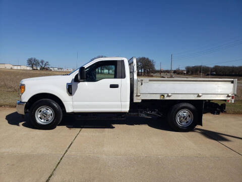 2017 Ford F-250 Super Duty for sale at MANGUM AUTO SALES in Duncan OK