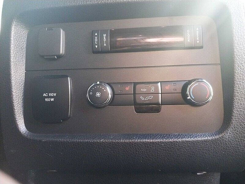 2017 Lincoln Navigator Select