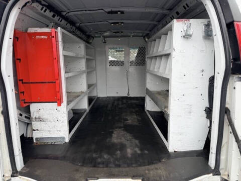 2017 Chevrolet Express 2500