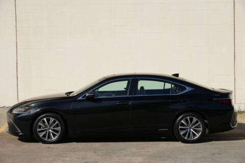 2020 Lexus ES 300h
