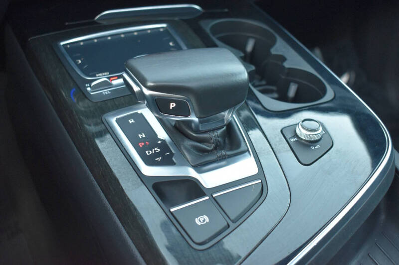 2017 Audi Q7 3.0T quattro Premium Plus