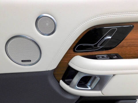 2021 Land Rover Range Rover P525 HSE Westminster Edition