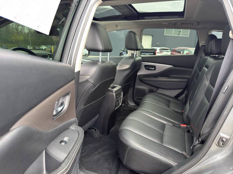 2023 Nissan Murano SL