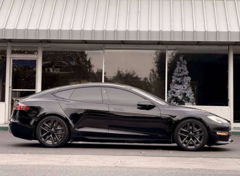 2021 Tesla Model S Long Range