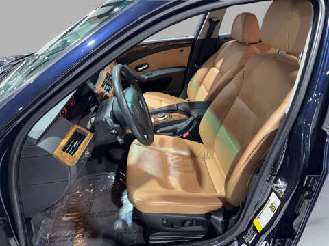 2008 BMW 5 Series 528i