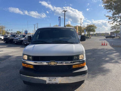 2025 Chevrolet Express 2500