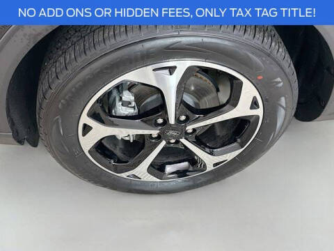 2025 Ford Escape Hybrid ST-Line Select