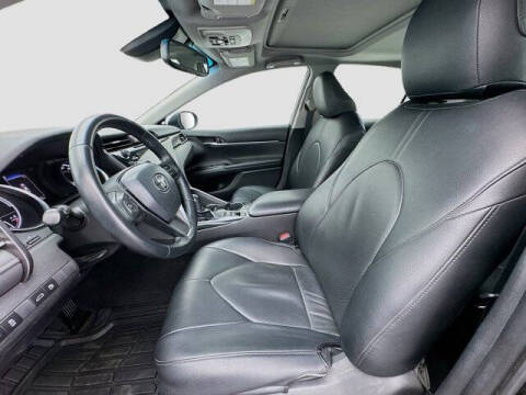 2018 Toyota Camry Hybrid SE