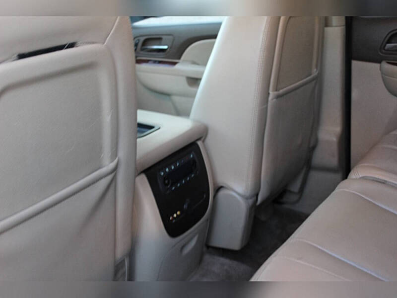 2013 Chevrolet Suburban LT