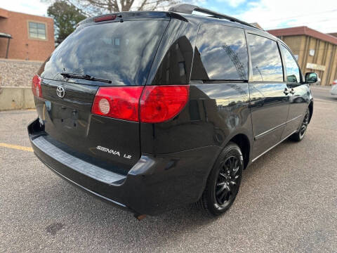 2008 Toyota Sienna CE 7-Passenger