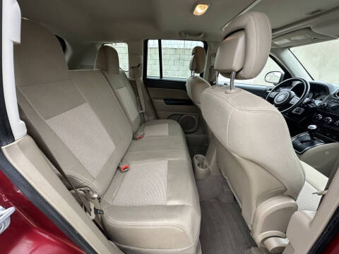 2011 Jeep Compass Sport