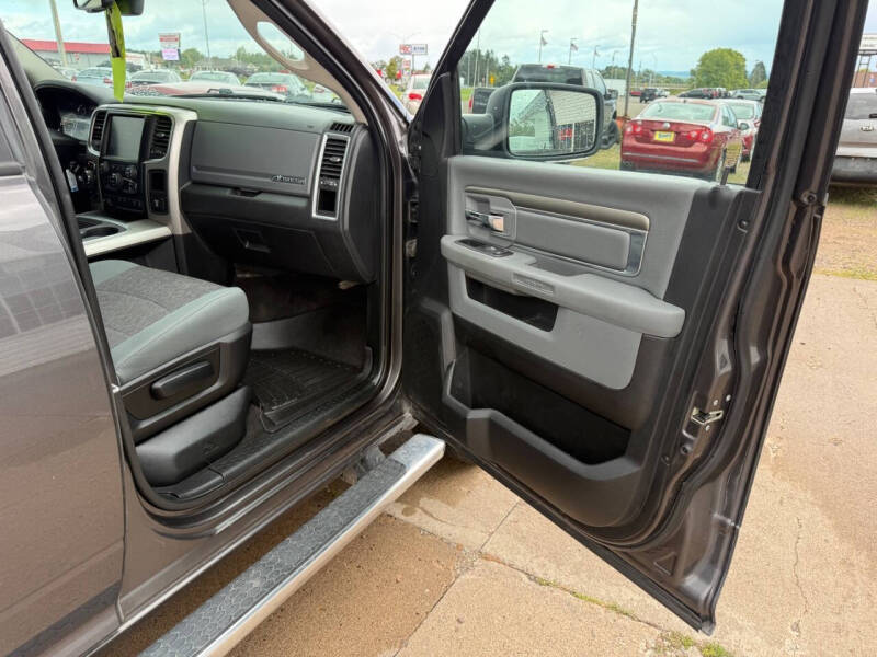 2017 RAM 1500 Big Horn