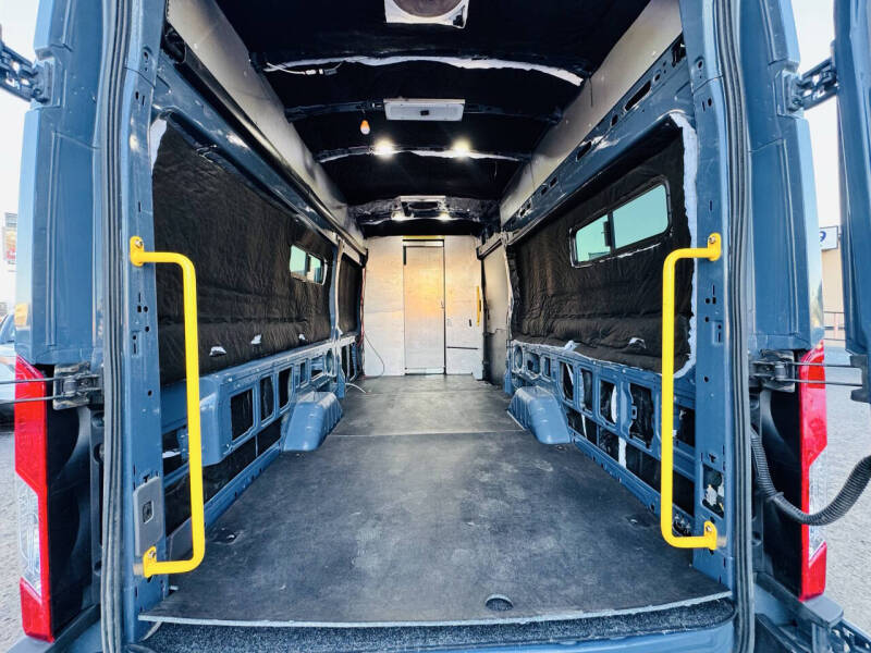 2020 Ford Transit 250