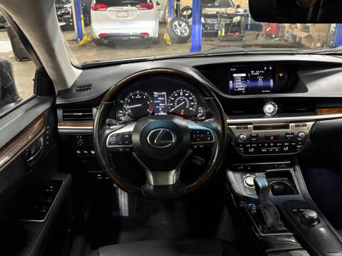 2017 Lexus ES 350