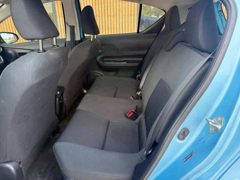 2015 Toyota Prius c Two