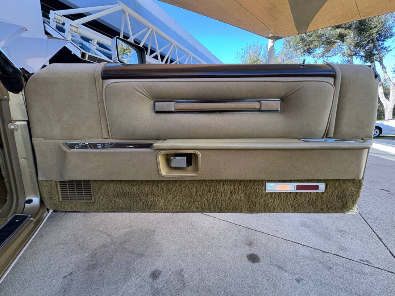 1978 Lincoln Mark V 32