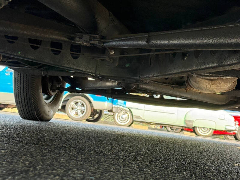 1946 Ford Super Deluxe