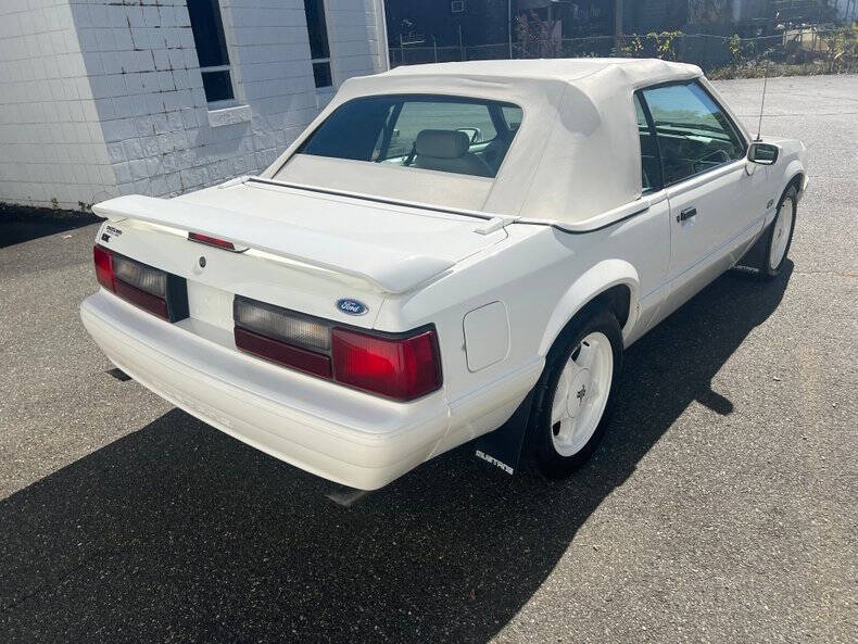 1993 Ford Mustang LX 5.0