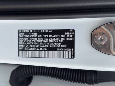 2023 Porsche Cayenne E-Hybrid Coupe