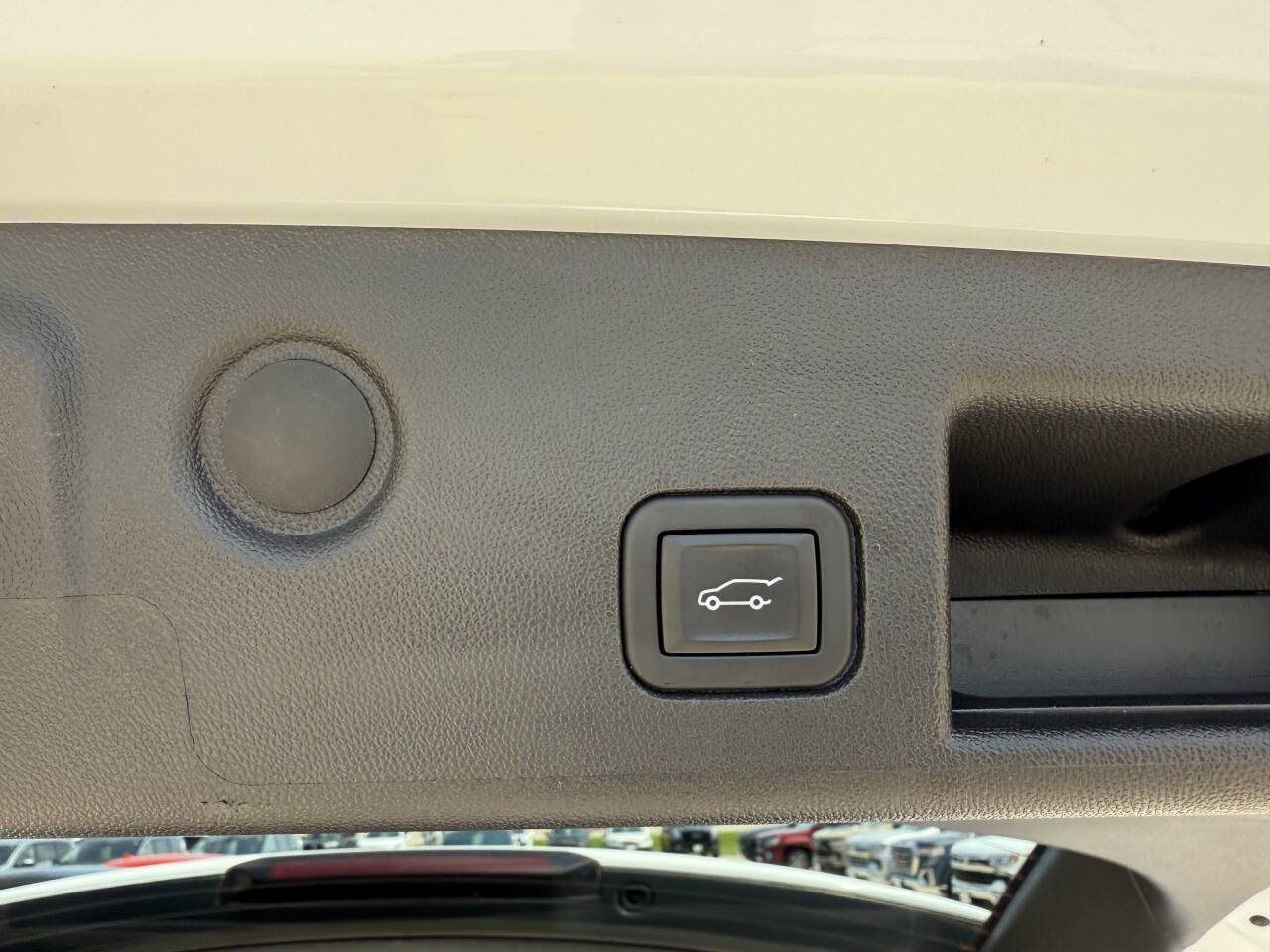 2024 Chevrolet Equinox photo 13