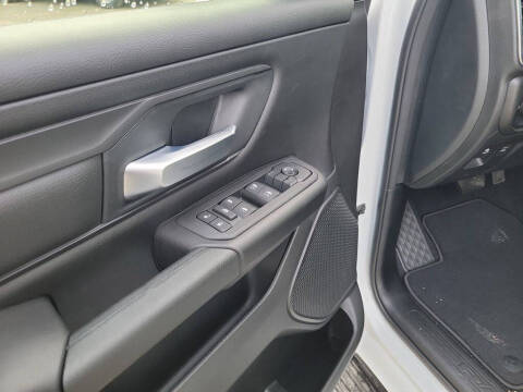 2026 RAM 1500 Express