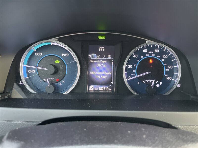 2017 Toyota Camry Hybrid XLE