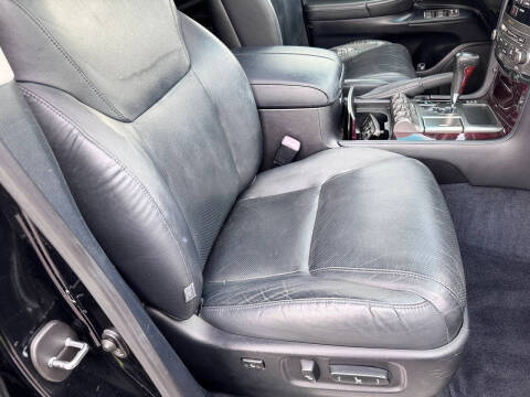 2011 Lexus LX 570