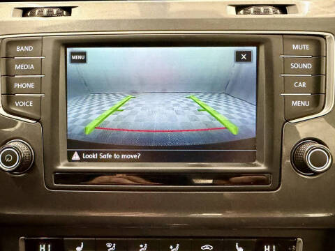 2016 Volkswagen e-Golf SE