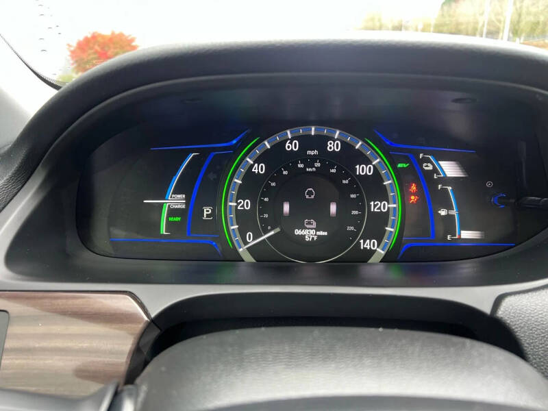 2017 Honda Accord Hybrid Touring