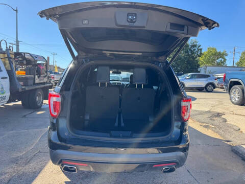 2016 Ford Explorer Sport