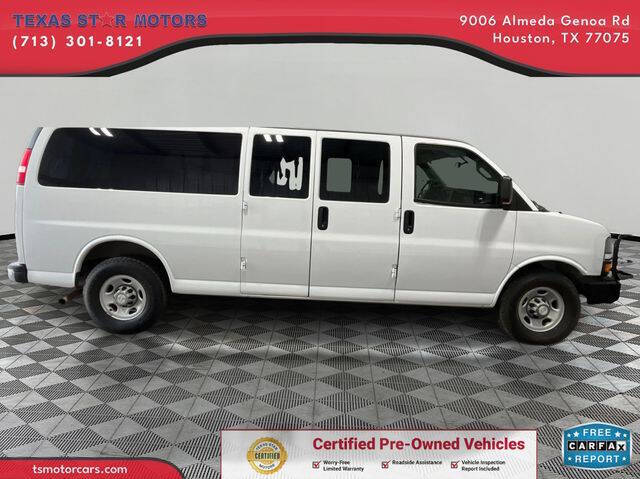 2017 Chevrolet Express LT 3500