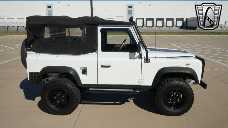 1986 Land Rover Defender