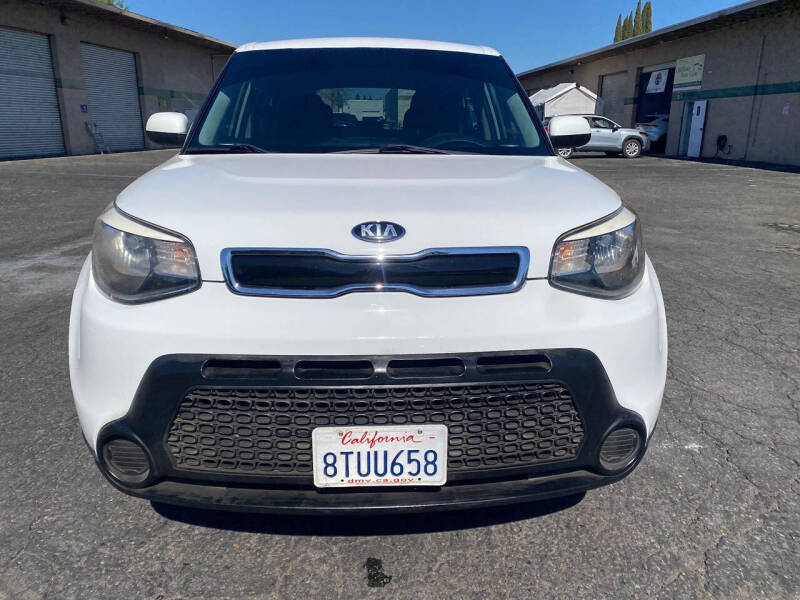 2015 Kia Soul +