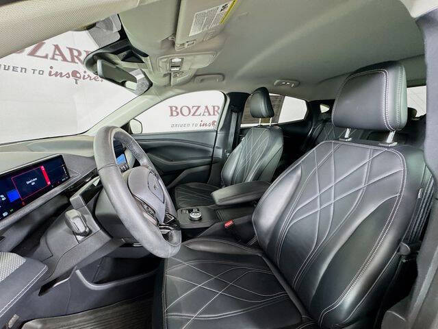 2022 Ford Mustang Mach-E Select